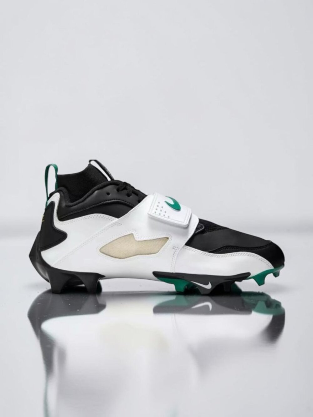 Nike Diamond Turf 93 TD Mens Football Cleats Size 9 White/Green Deion HF5298 102